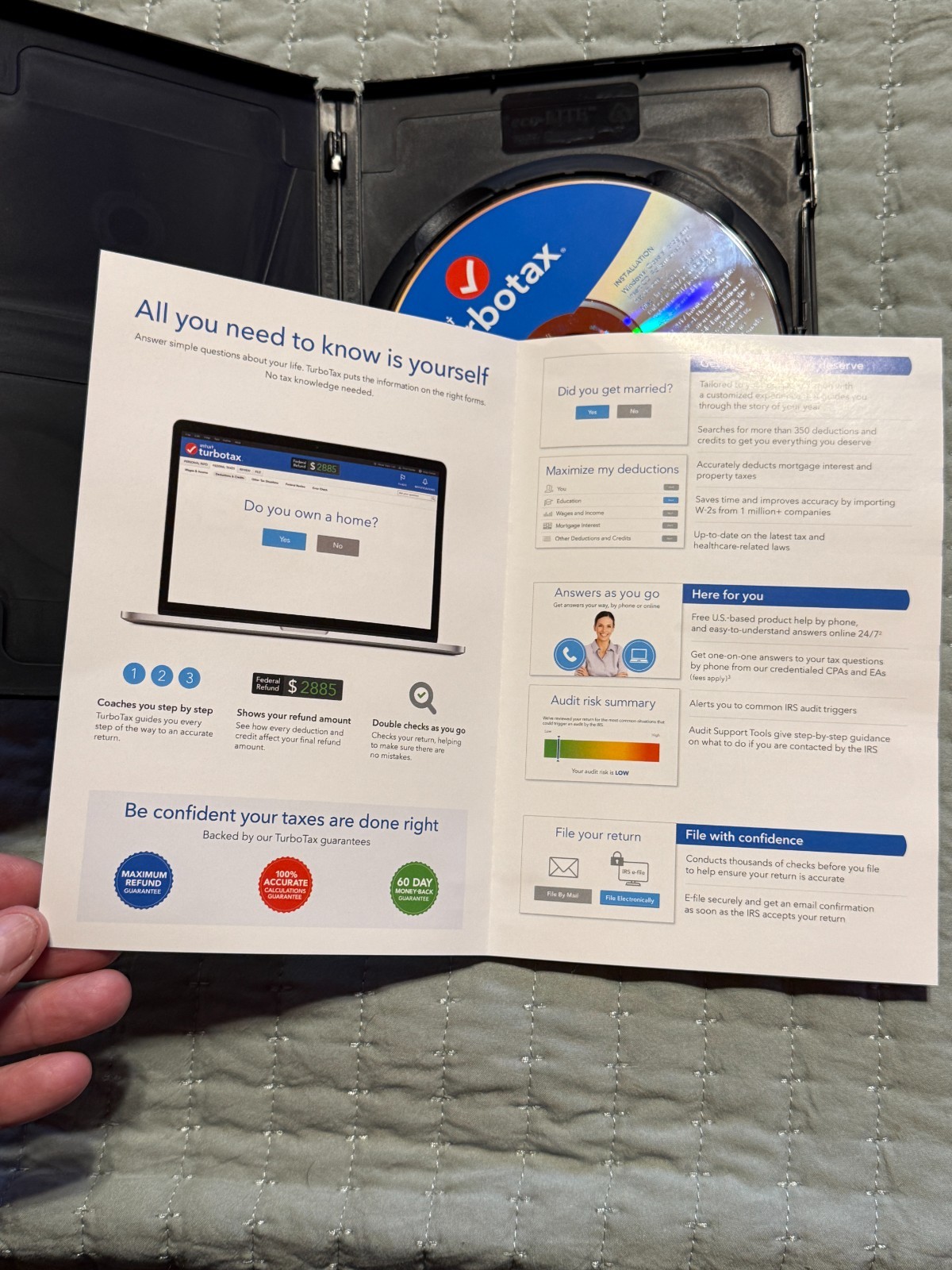 Intuit TurboTax Deluxe CD IRS Federal E-File Return Tax Preparation Win & Mac