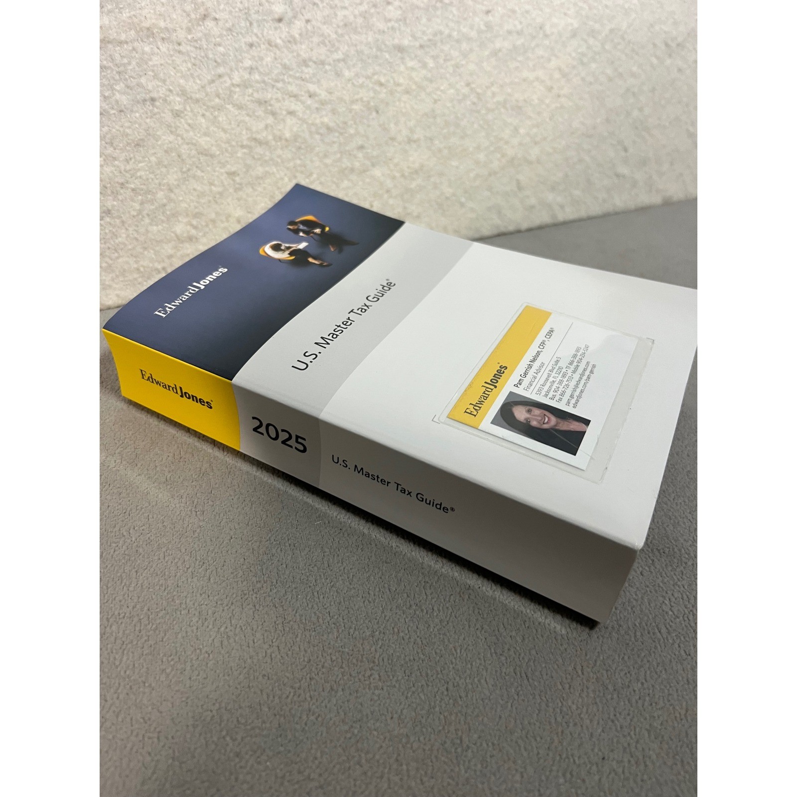 2025 US Master Tax Guide 108th Edition Wolters Kluwer Tax Preparation Book