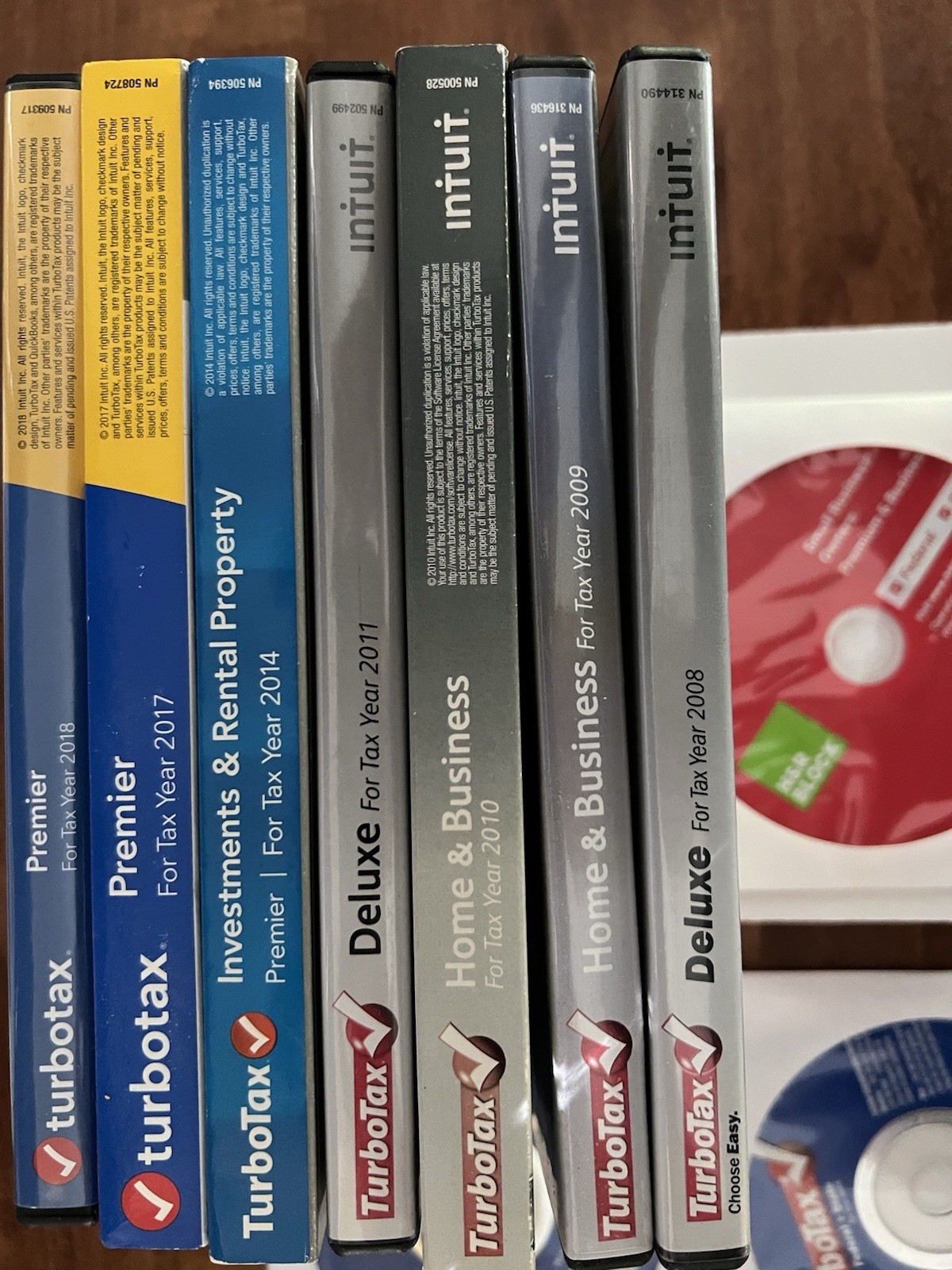 Lot Tax Software CDs 2004-2011 , 2014, 2017-2018 TurboTax 2019 HR Block, Mac Win