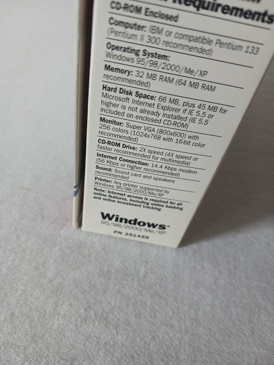 BRAND NEW FACTORY SEALED – Intuit Quicken 2003 Deluxe For Windows