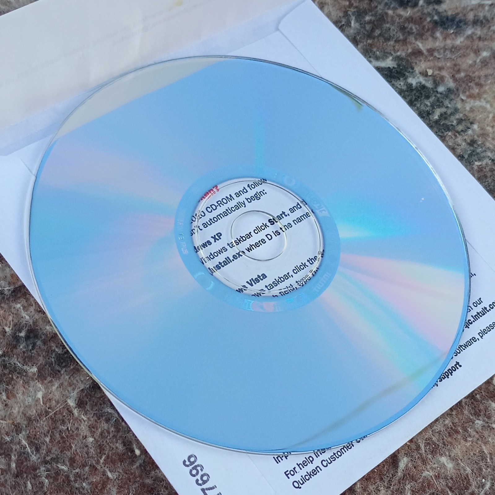 Quicken Deluxe 2010 Personal Finance CD for Windows XP/Vista, English Retail