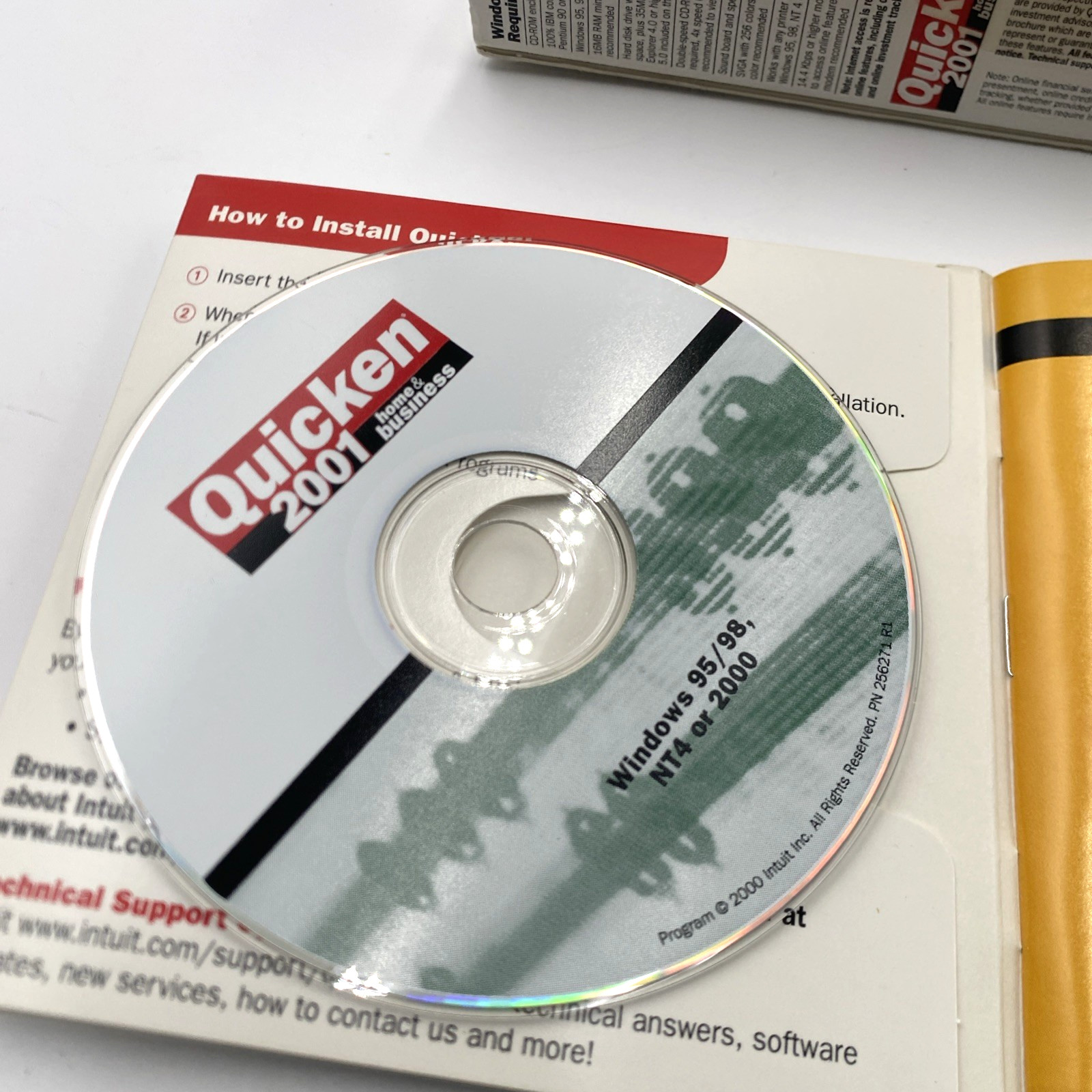Quicken 2001 Home & Business Finance Deluxe Plus Bookkeeping Software CD-ROM