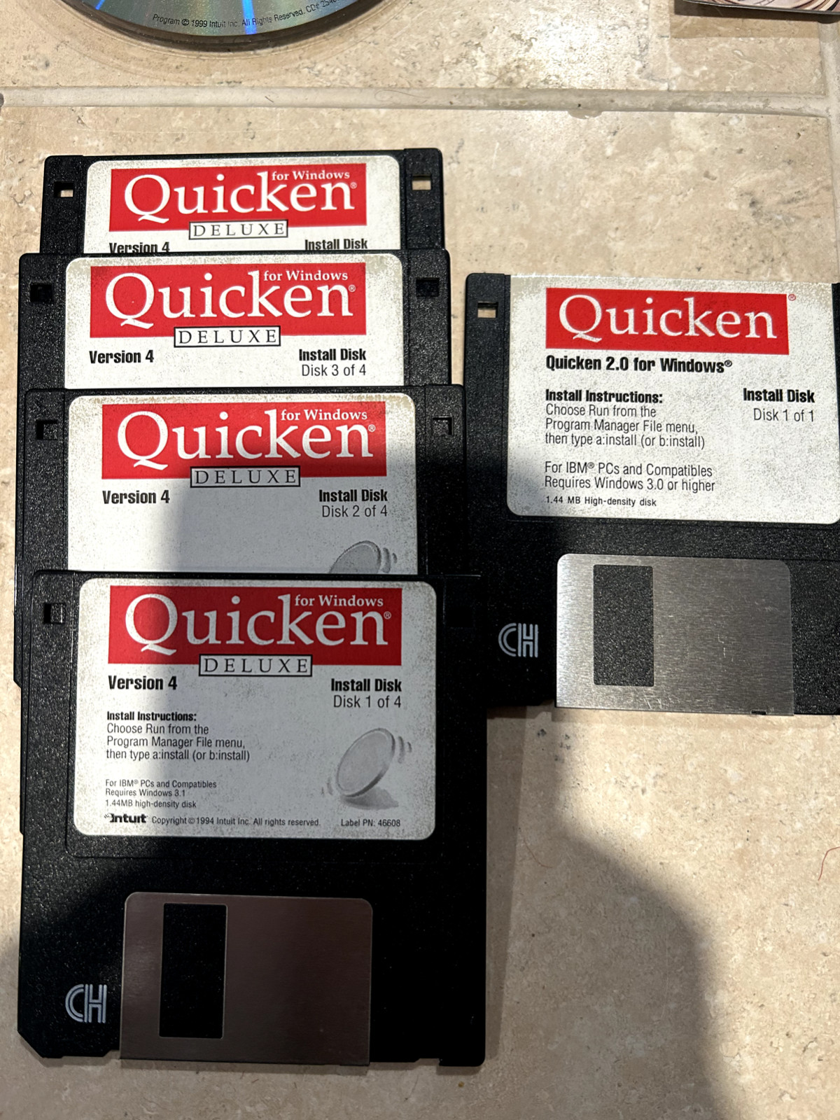 Quicken Basic ’98, Home & Busuness, ’98, ’99, & 2000 Finance Software Mixed lot