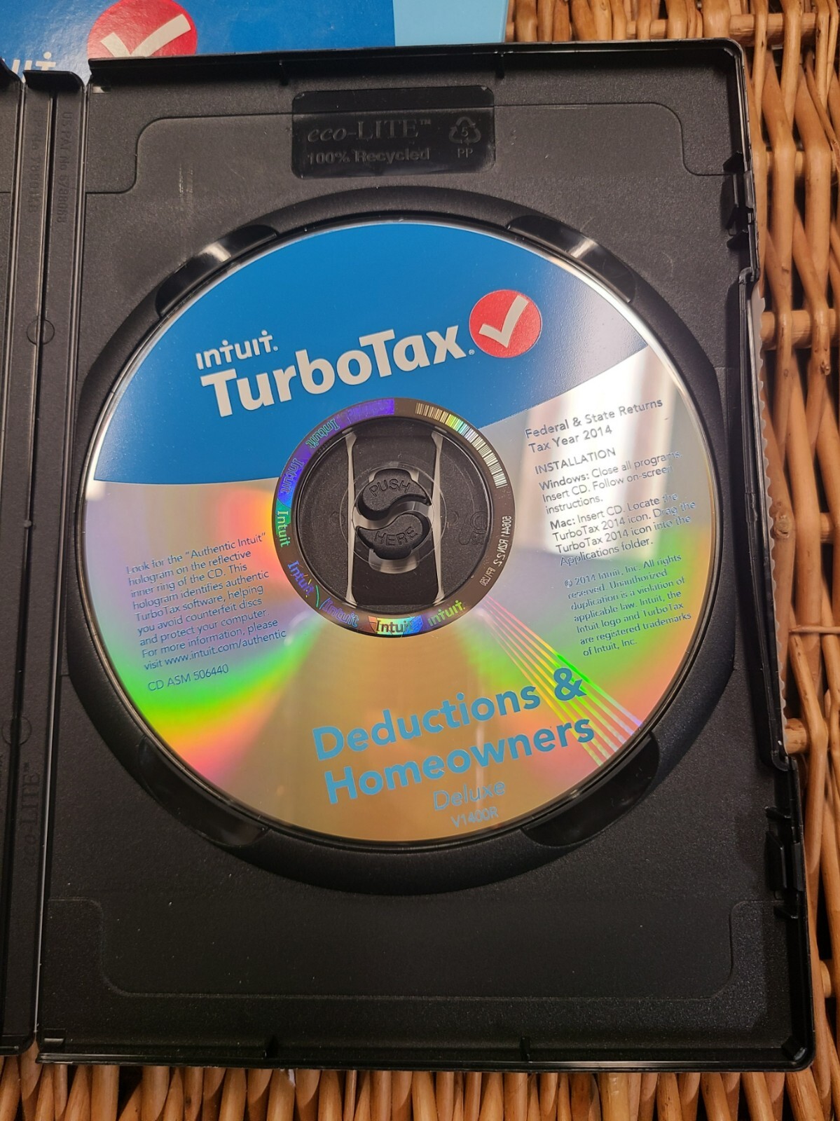 TurboTax Deluxe 2014 Federal and STATE returns. Deductions and Homeowners!