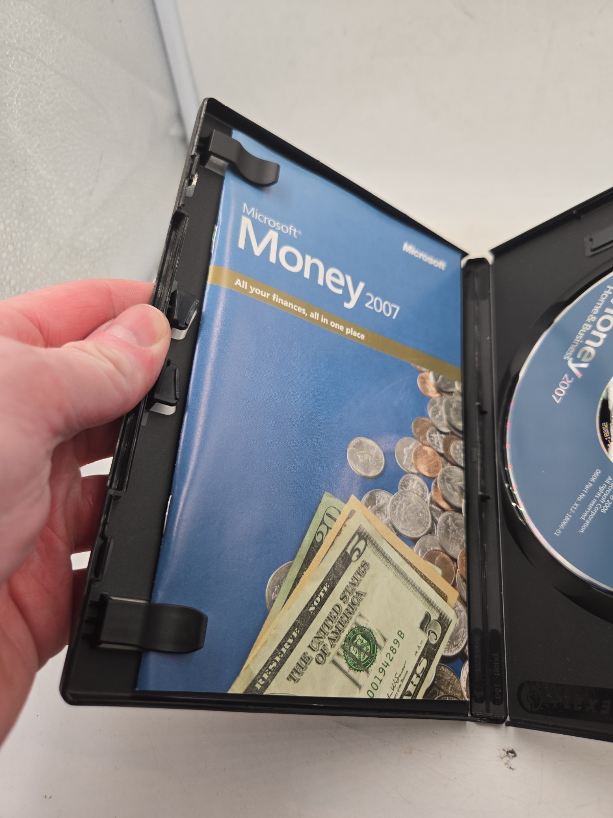 Microsoft Money 2007 Premium For Windows PC