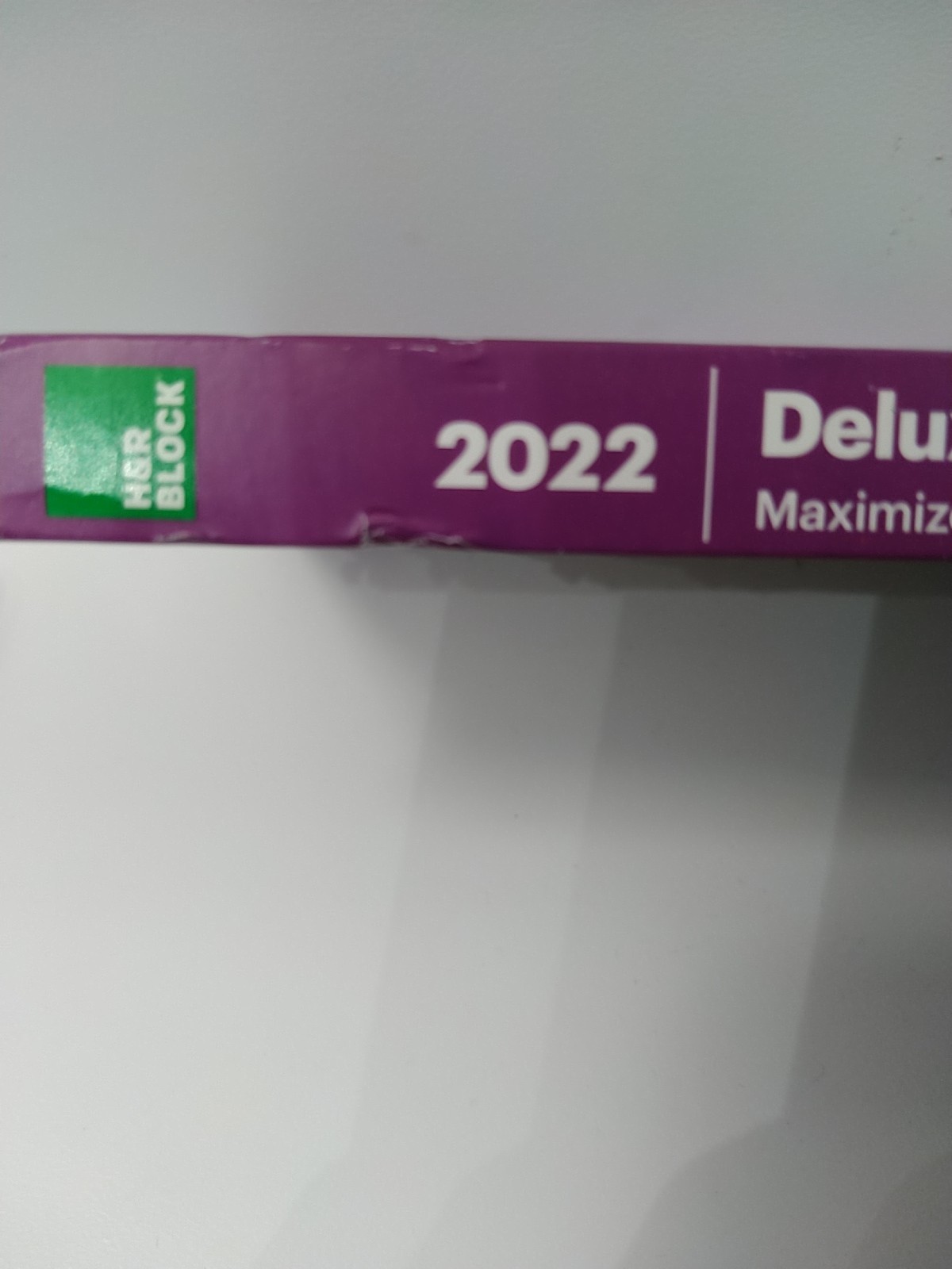 H&R Block Tax Software Deluxe + State 2022