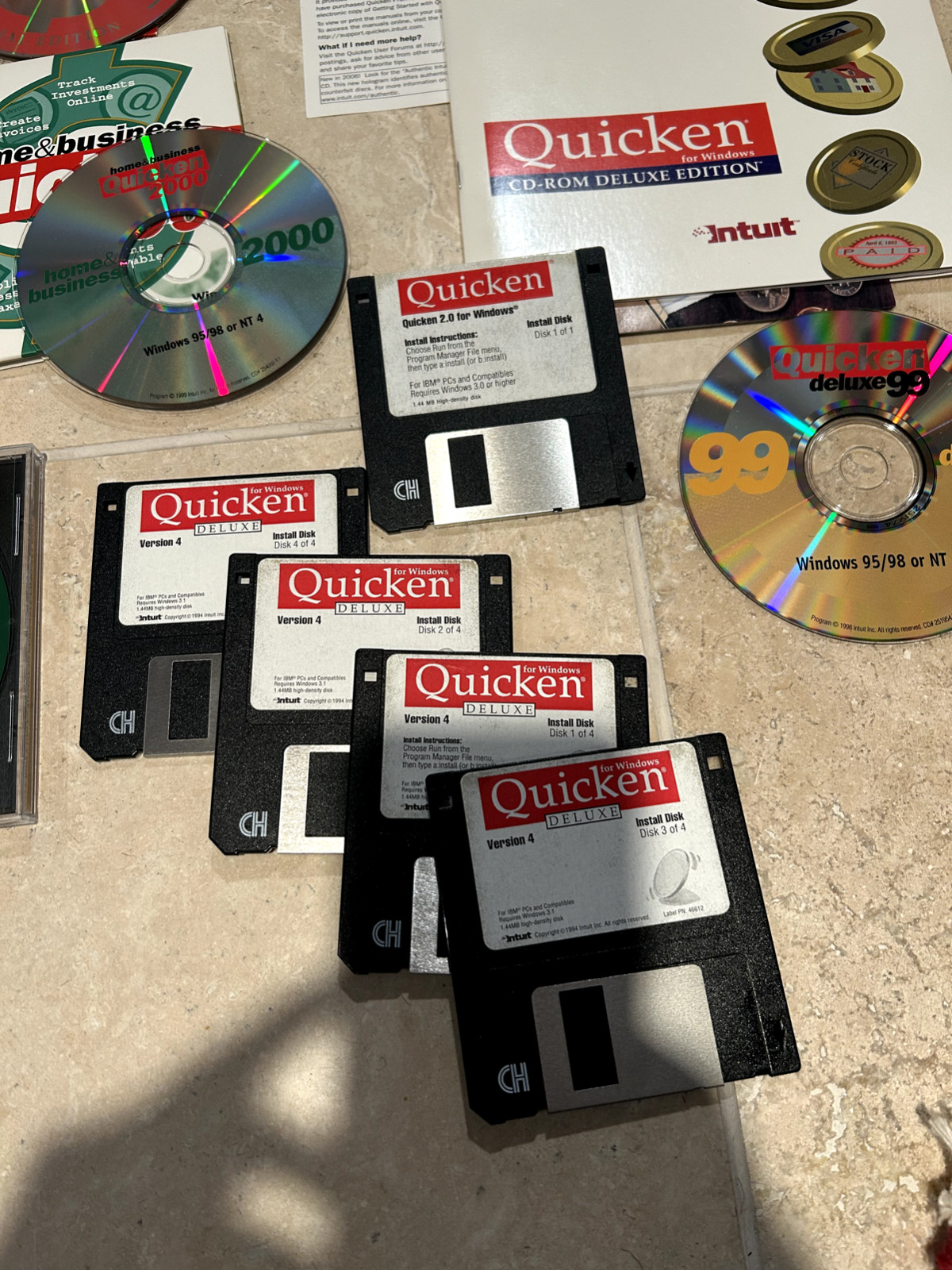 Quicken Basic ’98, Home & Busuness, ’98, ’99, & 2000 Finance Software Mixed lot