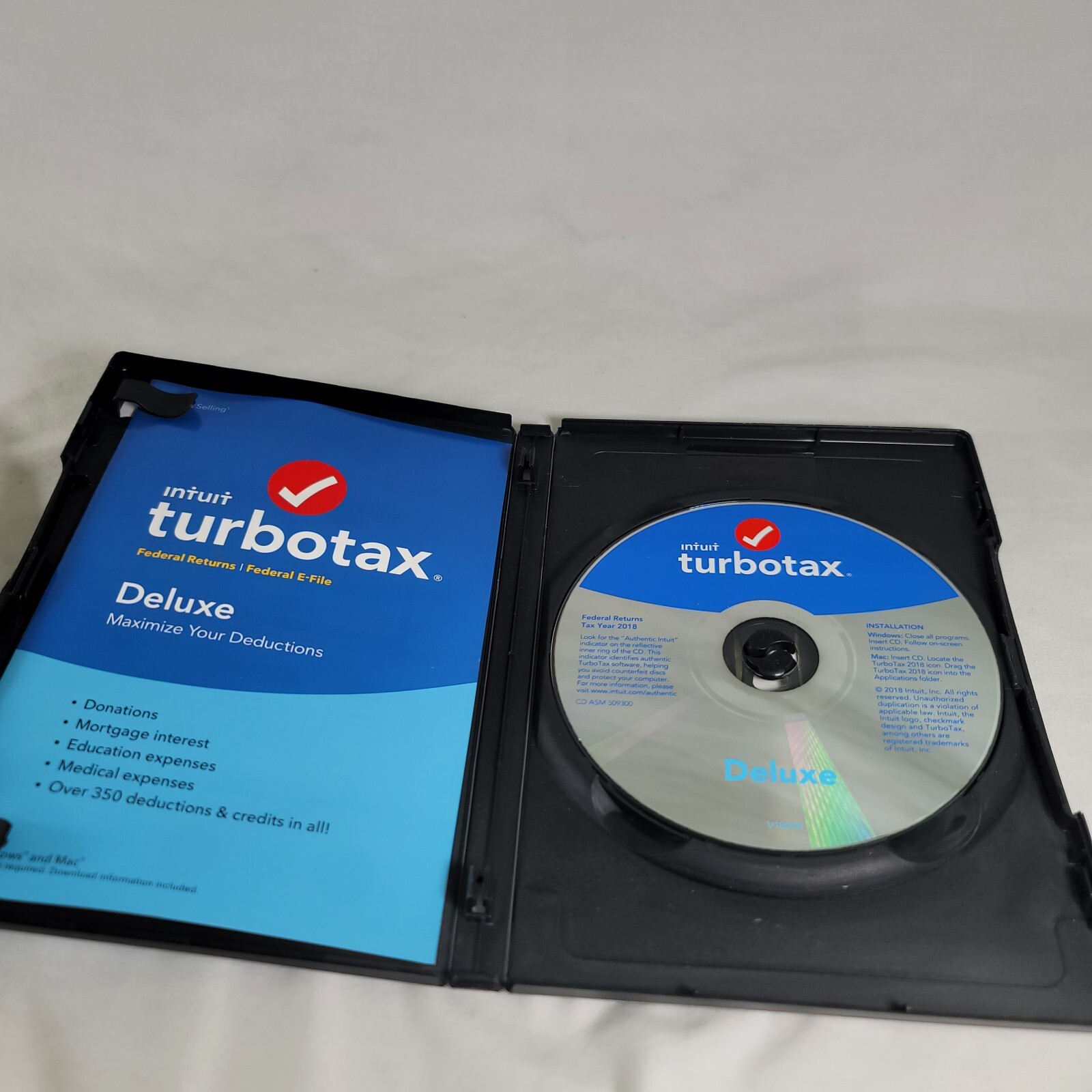 Intuit TurboTax Deluxe 2018 – Federal Return & E-file – Tax Preparation