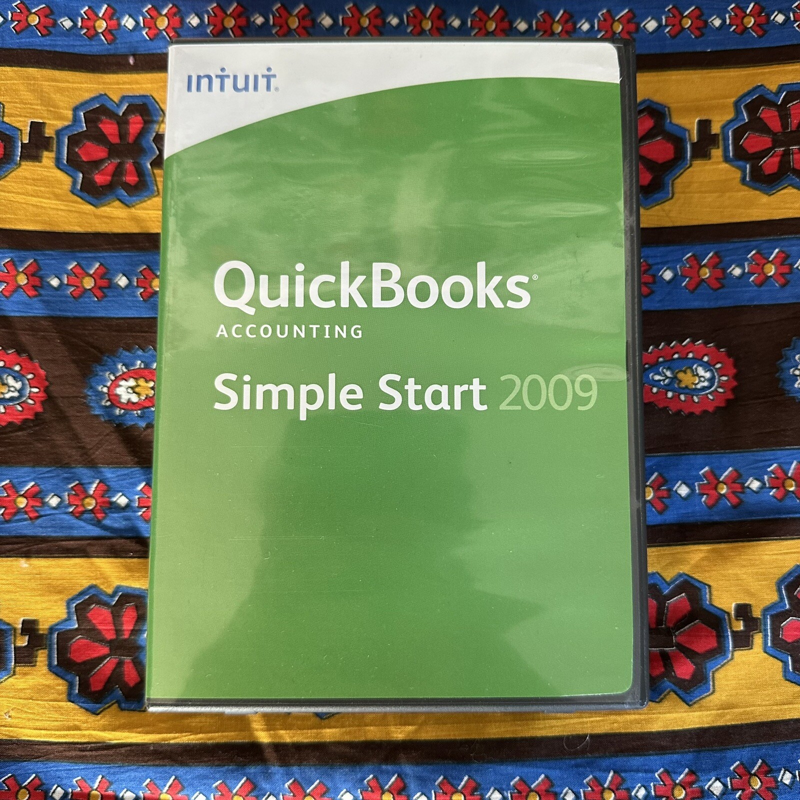 Intuit QuickBooks Accounting Software Simple Start 2009 with Serial License