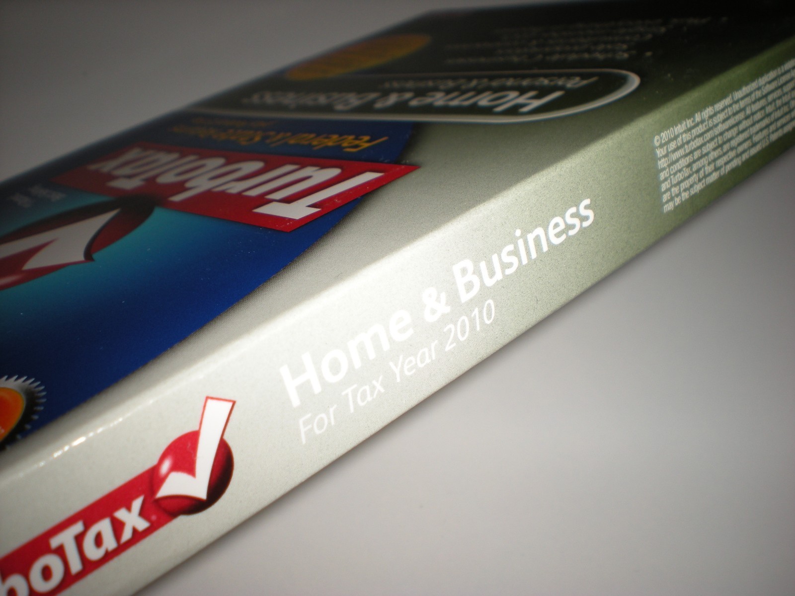 Turbotax 2010 Home & Business w/ state. Ugly Box. New sealed blemished box.