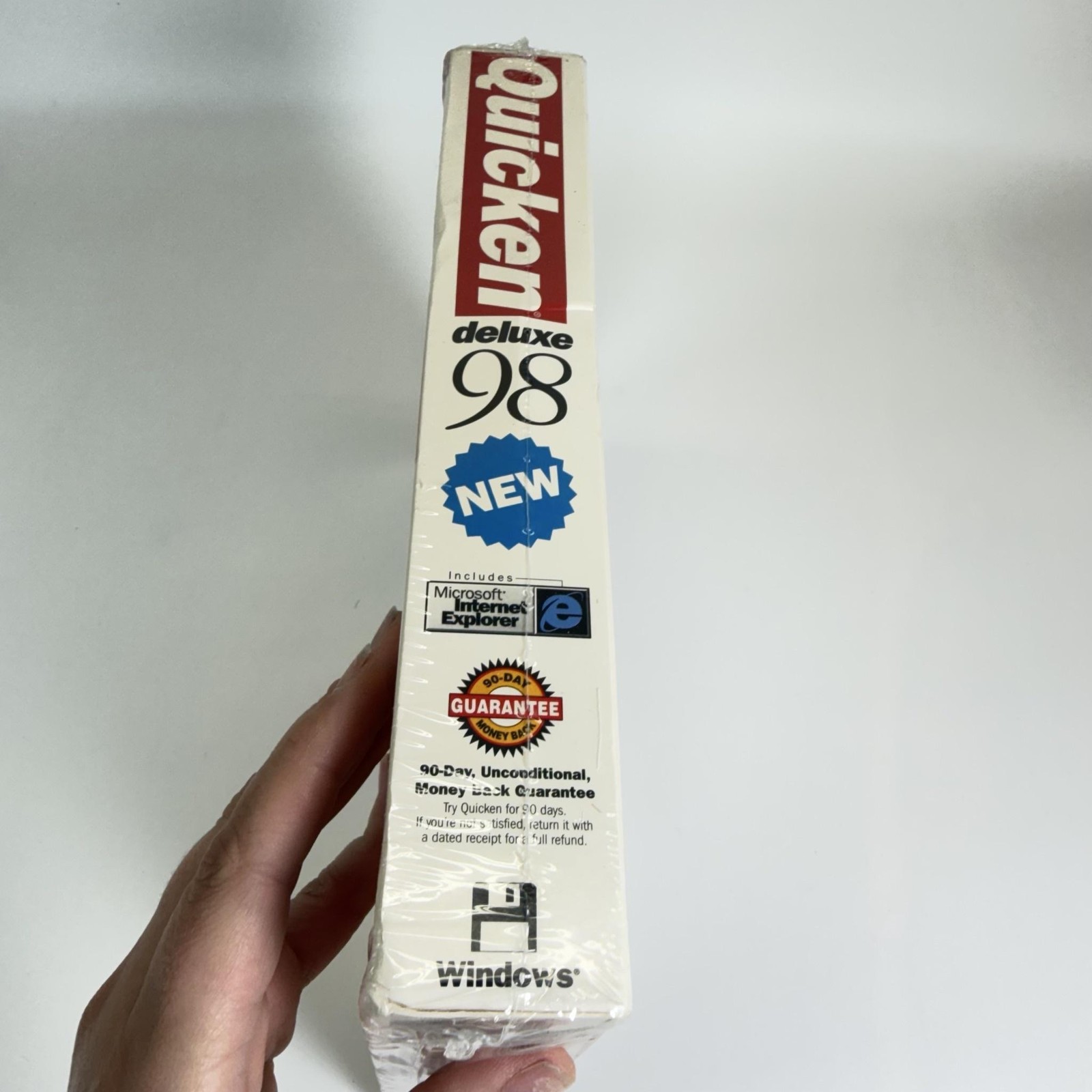 Vintage Quicken Deluxe 98 Windows Accounting Software Intuit Retail Box Sealed