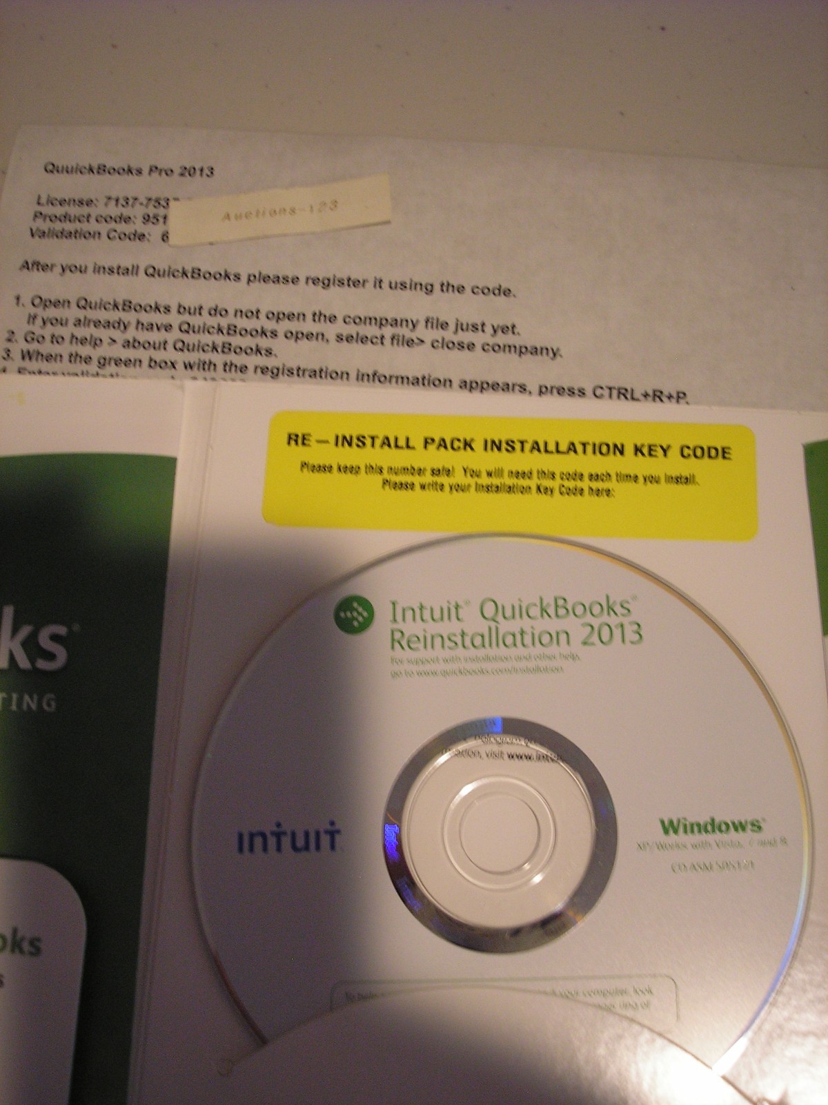 INTUIT QUICKBOOKS PRO 2013 FOR WINDOWS w/Validation code =LIFETIME LICENSE=